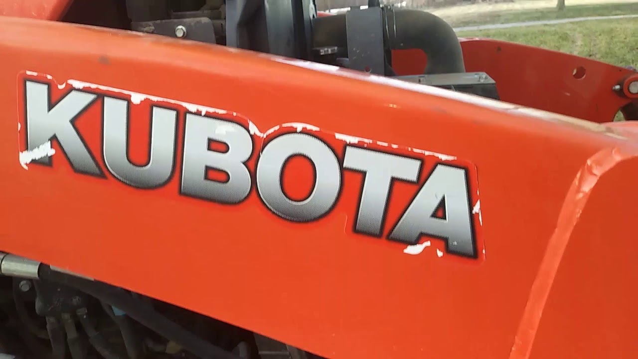Замена охлаждающей жидкости на тракторе Kubota MX5200