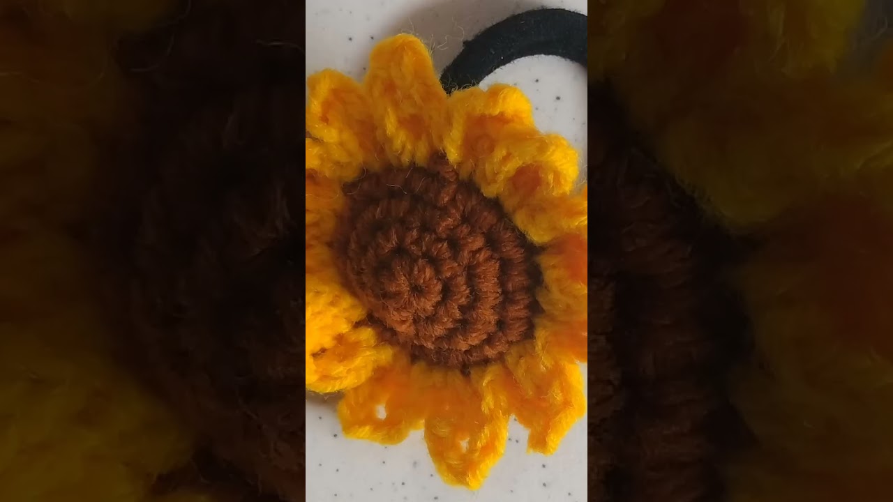 crochet sunflower hair tie 
