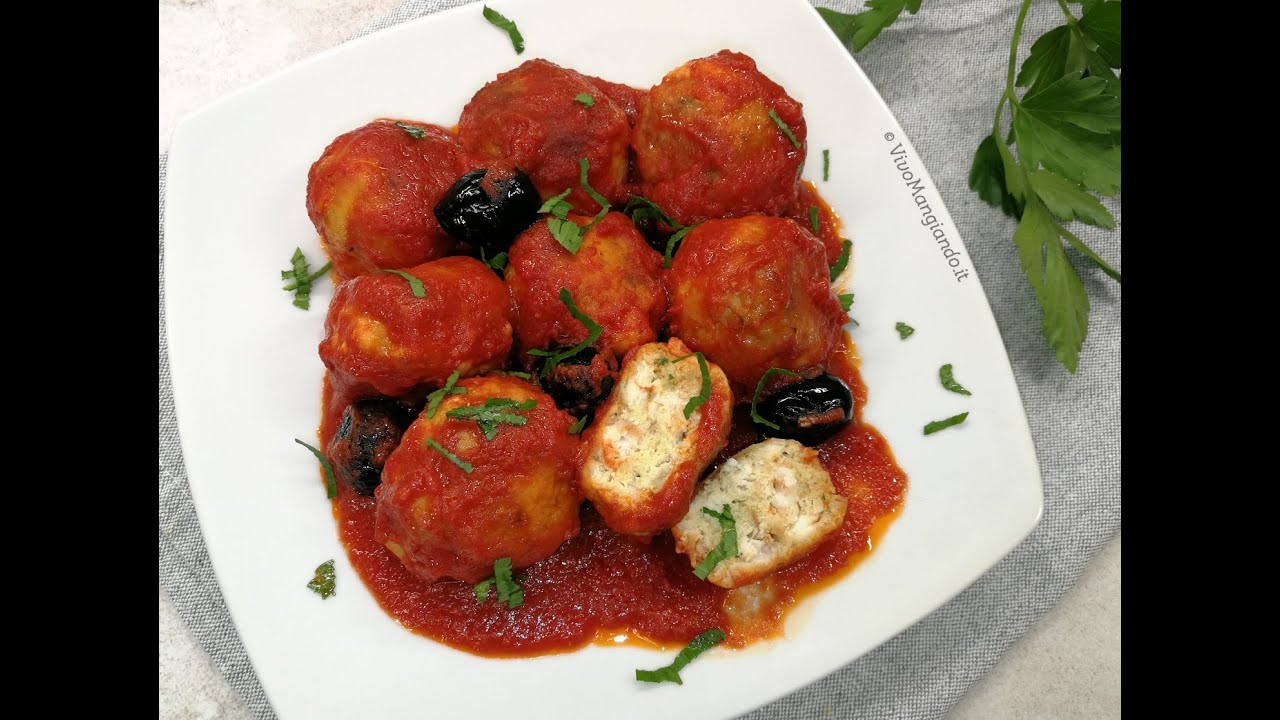 Polpette di pesce spada al sugo - ricetta siciliana