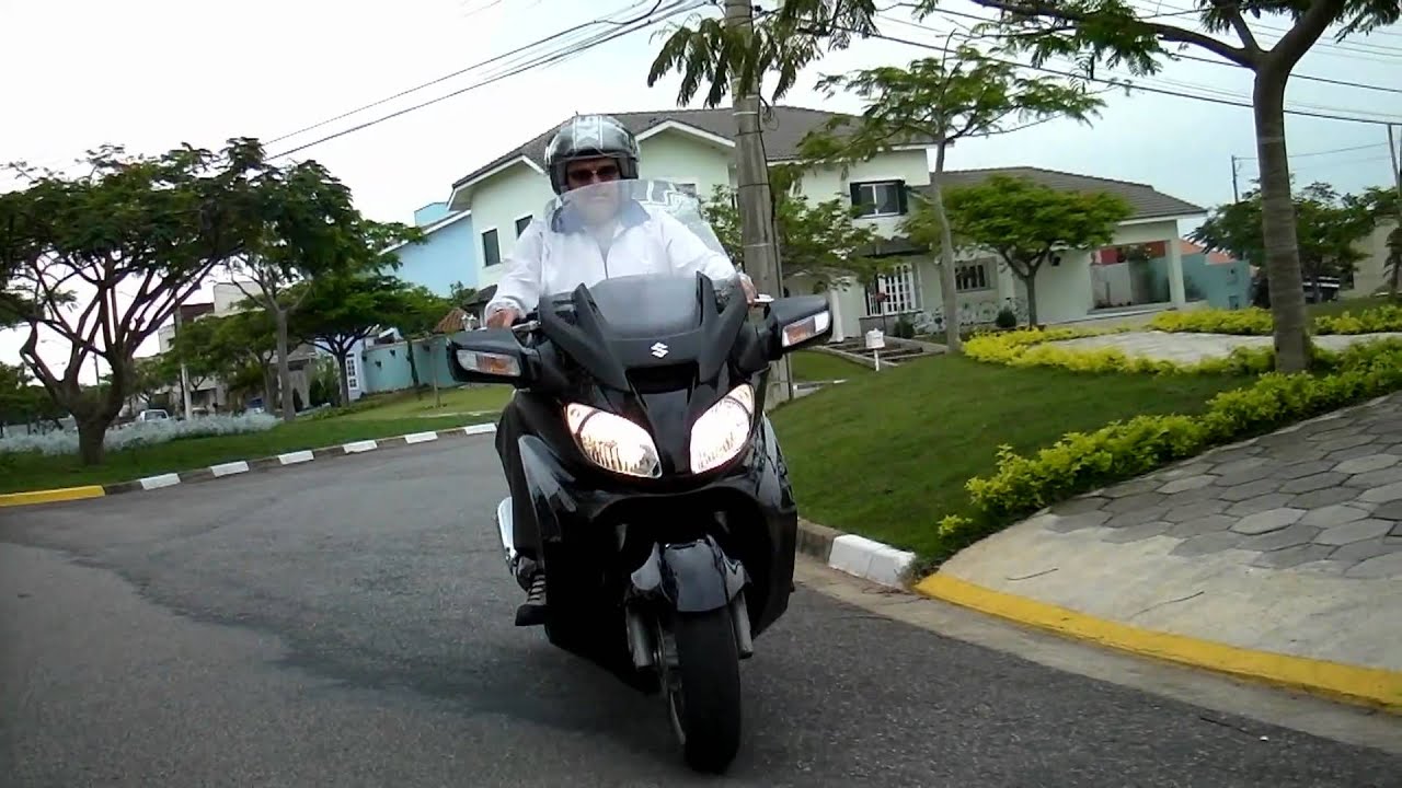 SUZUKI BURGMAN 650 - HD -  CARLOSSIMOESIMAGENS