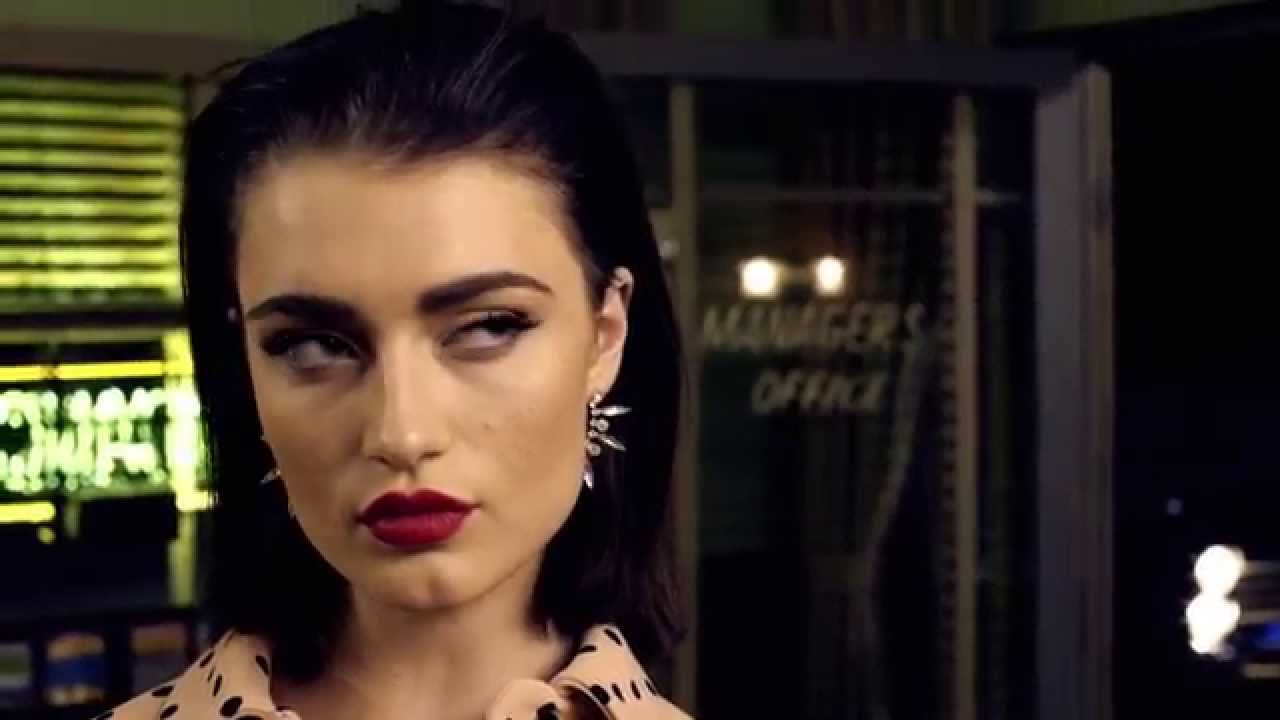 ANTM CYCLE 22 BTS: A Day In The Desert: The Zappos Couture ANTM Shoot