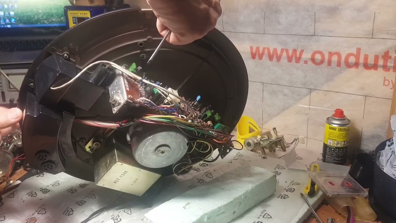 Denon DP 3000 не включается.