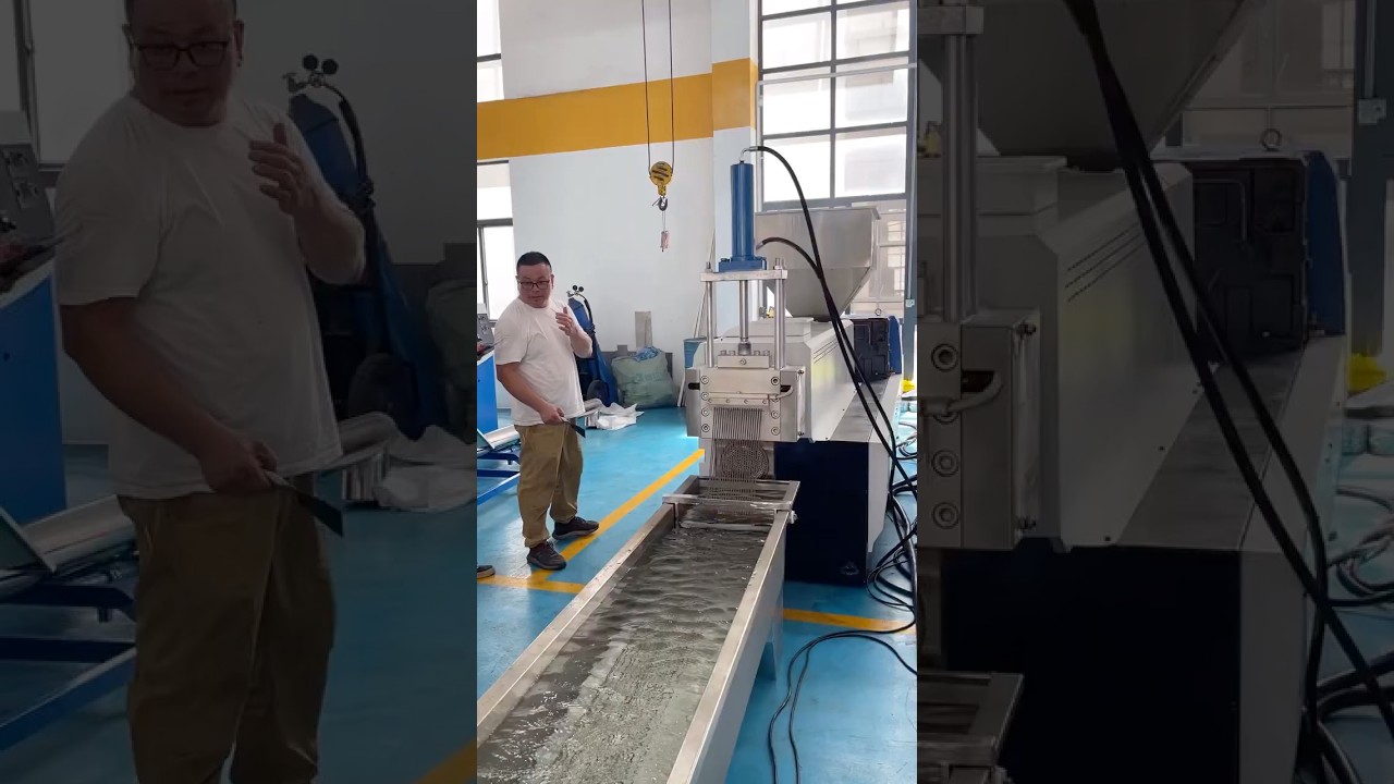 Plastic recycling pellet machine with an hourly output of 100-200kg #plastic #recycling #machine