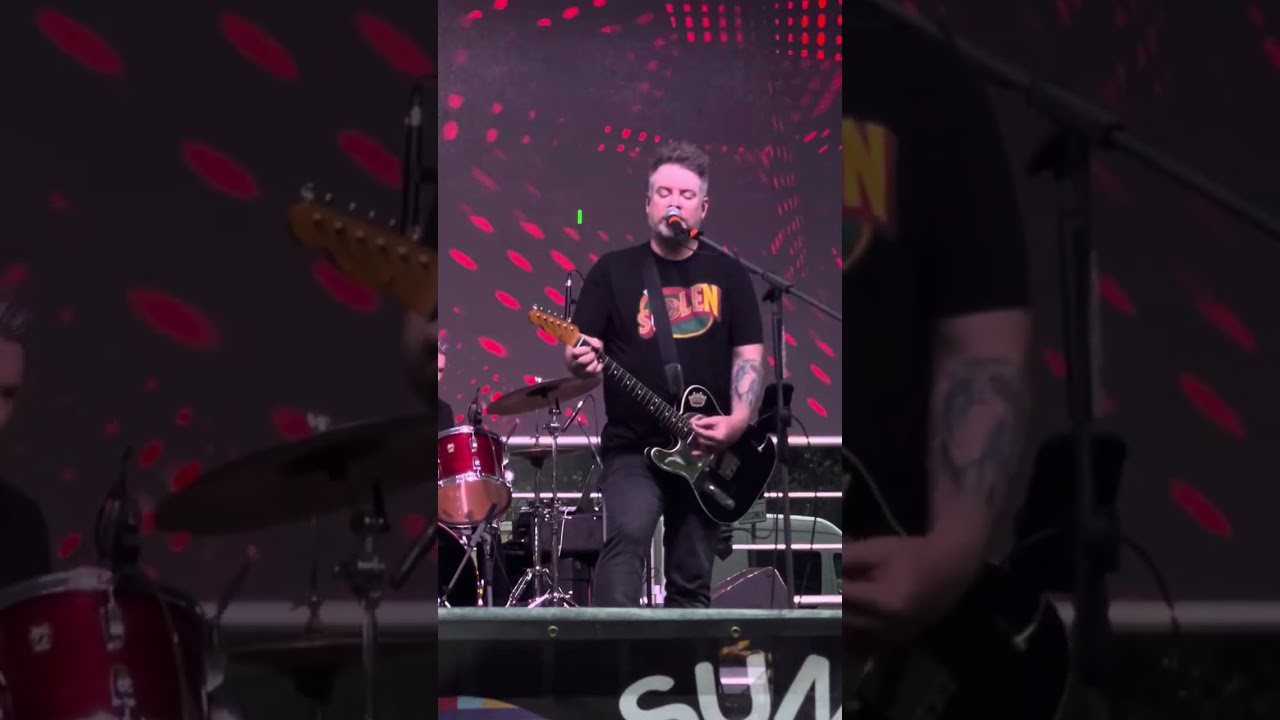 David Cook. Heartbeat and Don’t You Forget About Me.   New Rochelle NY 6/29/2025. 