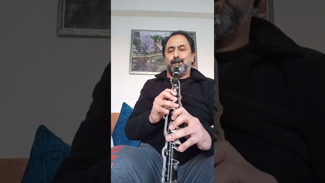 Klarnet Hicaz taksim: İlhan Küçükcivan