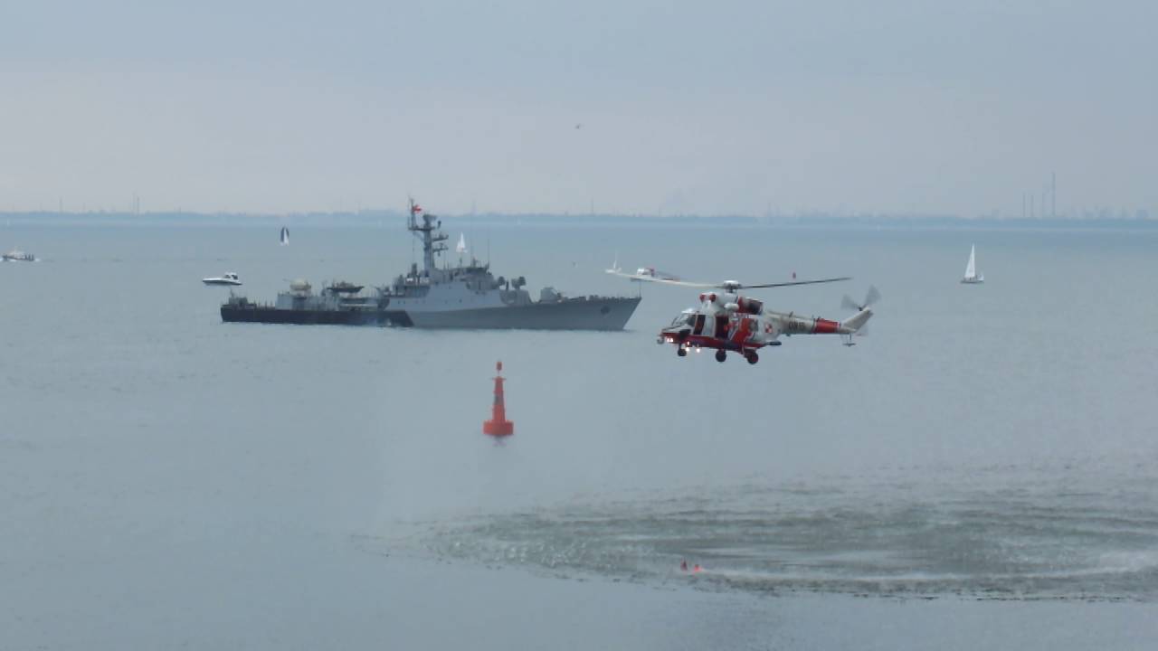 „Pokaz dynamiczny” marynarki wojennej w Gdyni