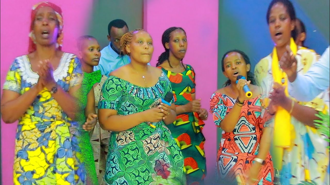 ♦️ Waoo💞MBEGA ABA MAMA BATAMBIYE IMANA NEZA 🙌 UPCM SUNDAY SERVICE 🔥