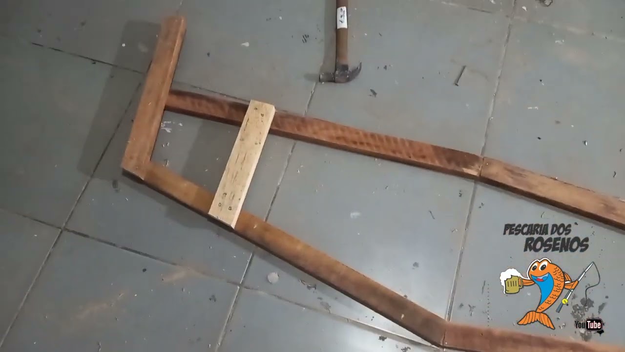 construção das cavernas da jangada dos Rosenos.