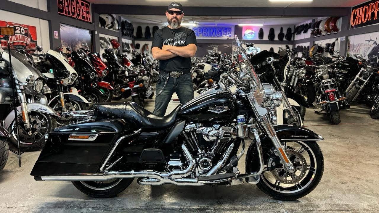 Harley Davidson Road King Classic 2020