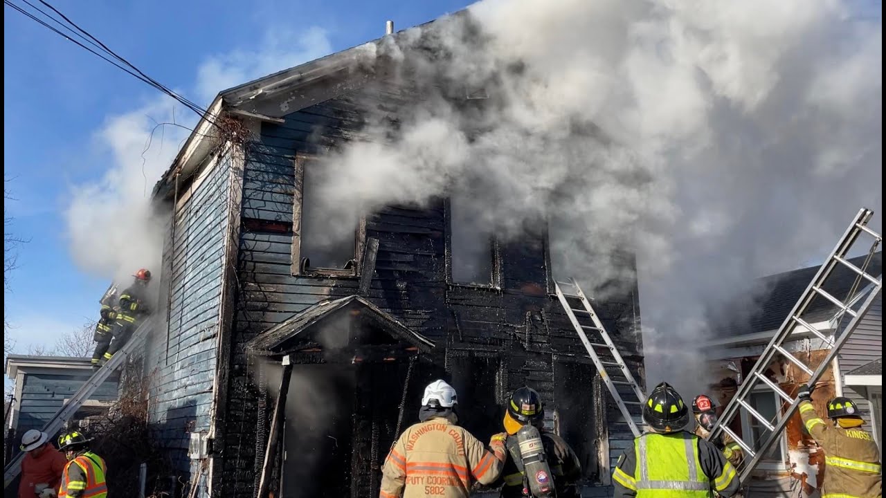 *On Scene* Hudson Falls Fire, Working Structure Fire, 12-26-2022