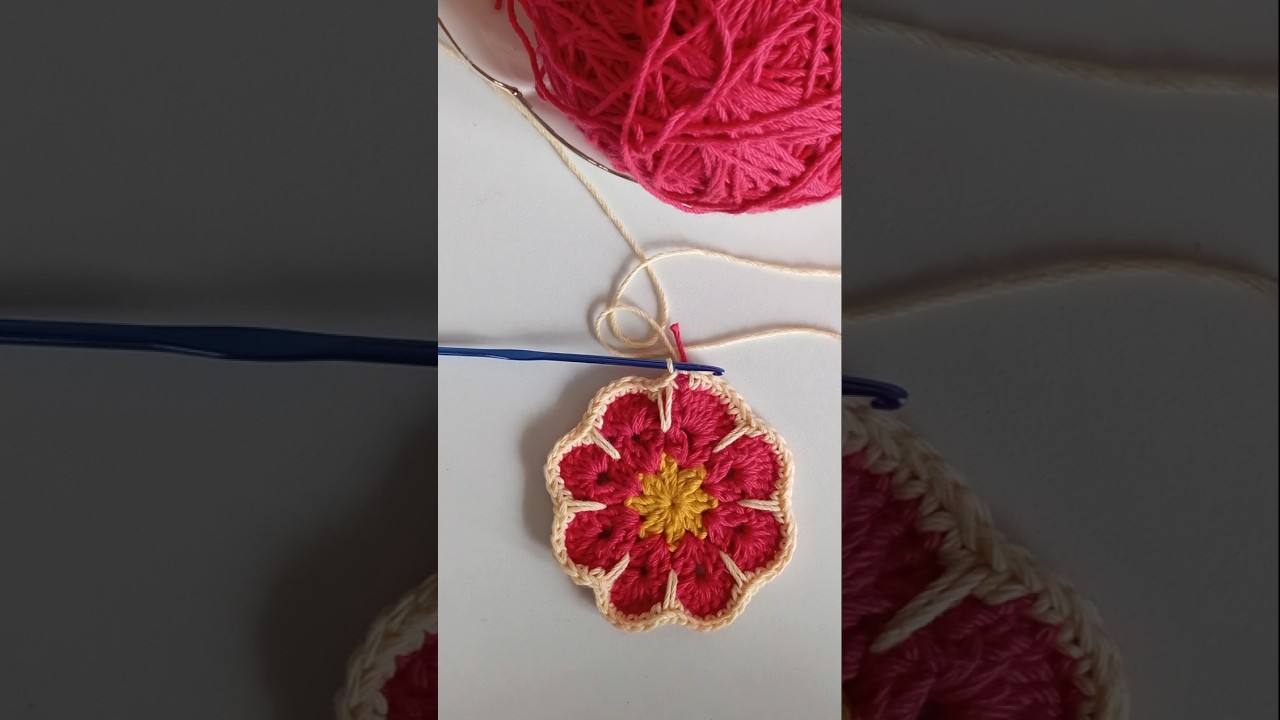 African flower granny square! 100 days of crochet granny square challenge! Day 24