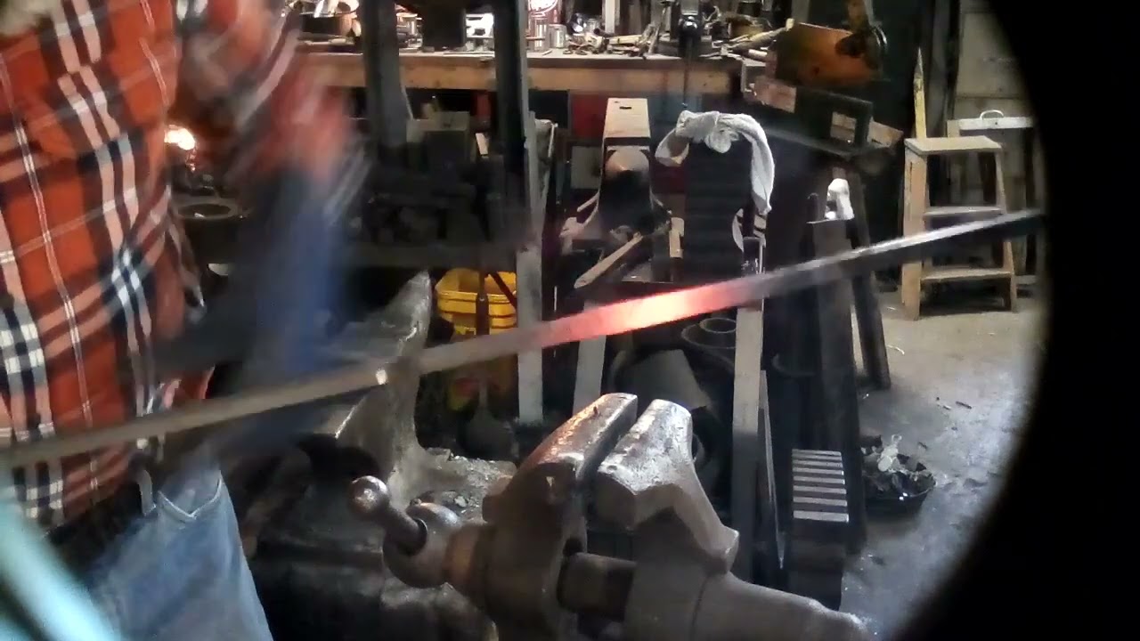 A Blacksmith's Dictionary, Upset Square Corner