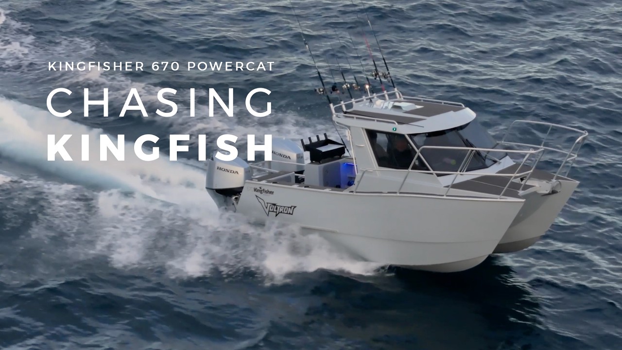 Chasing Kingfish and Snapper in the  Kingfisher 670 Powercat