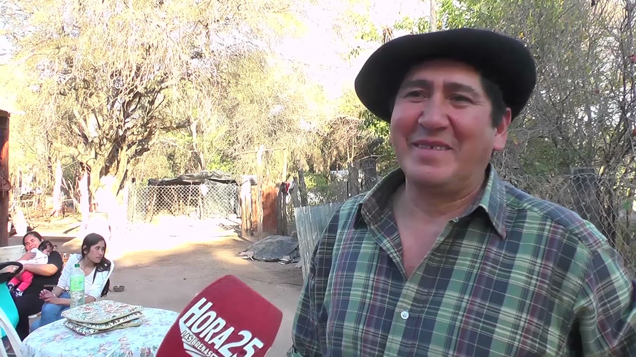 CARLOS PARRA-  DEFILE CON LOS GAUCHO - 60 AÑOS LAS PIEDRITAS   HORA 25 -  LAS  BREÑAS  - CHACO