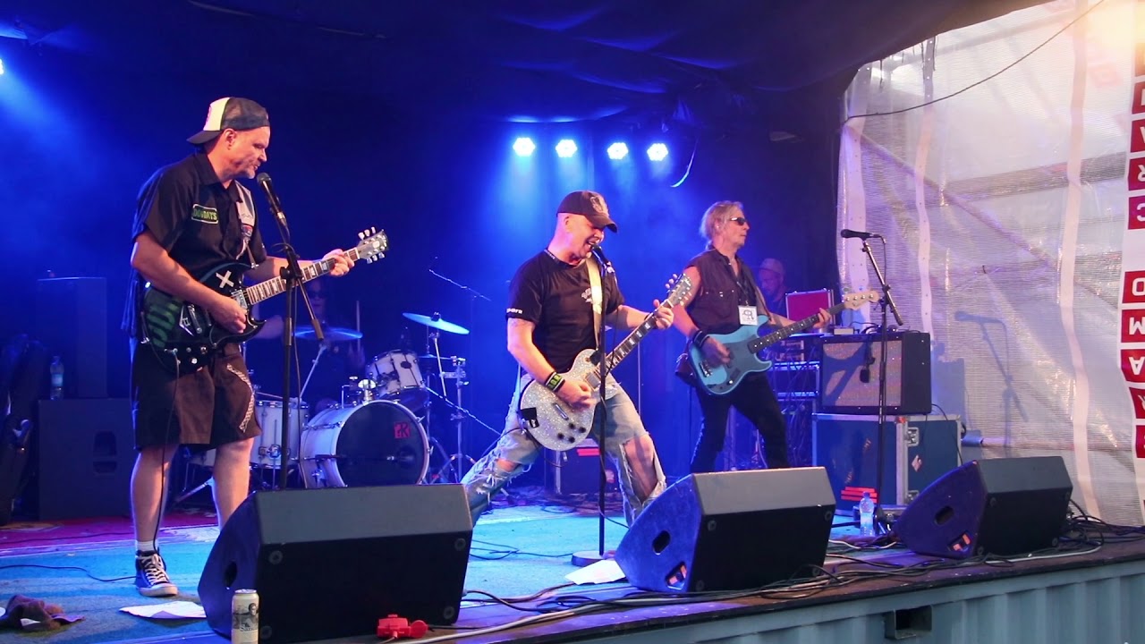 DDR - Dog Days Revolution - Fire Fire - Piippurock 2018, Ii Finland