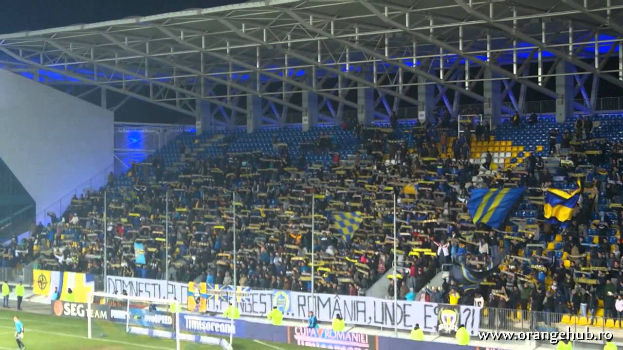 Petrolul - Vaslui 4-2 - Lupii Galbeni in Tribune (4 decembrie 2013*Cupa)