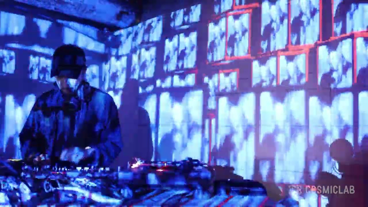 DJ KRUSH 