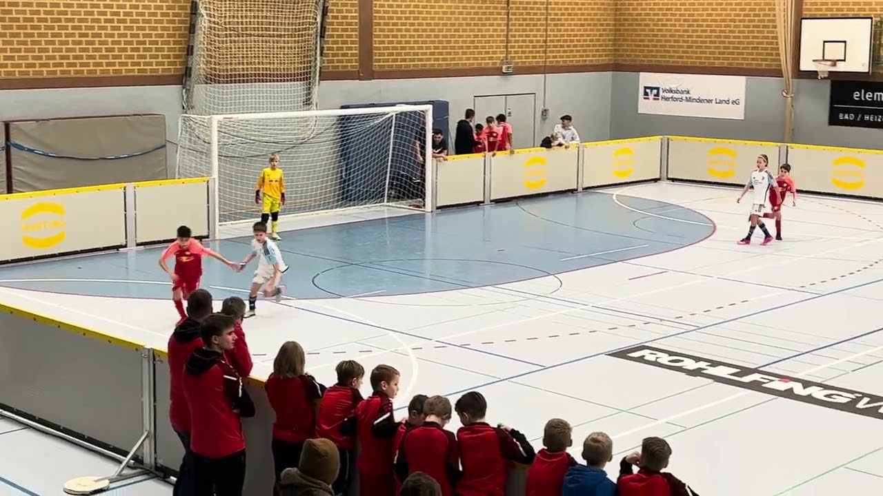RBL U11-FC Schalke 04 Finale (2-1) Überregionales Weserspucker-Turnier Hallenfußball für E-2024