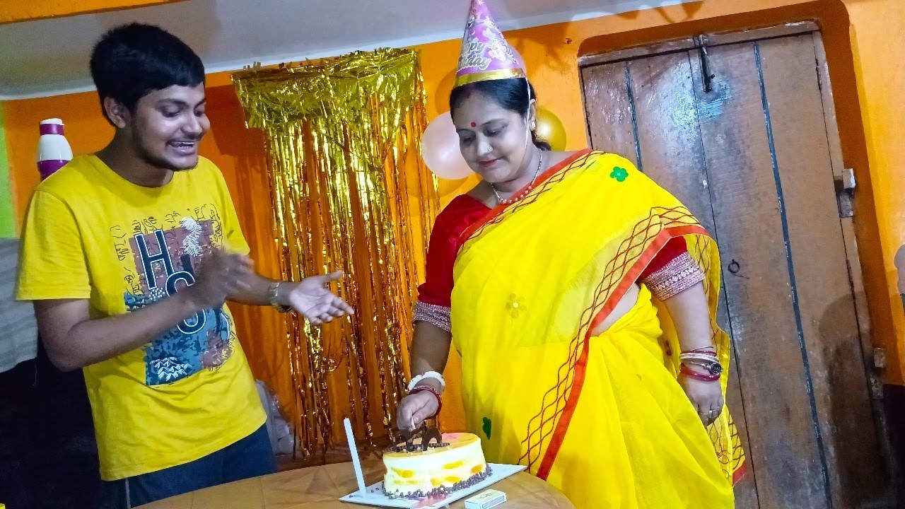 First time Mummy ka🤩 Birthday Celebration hua🎂