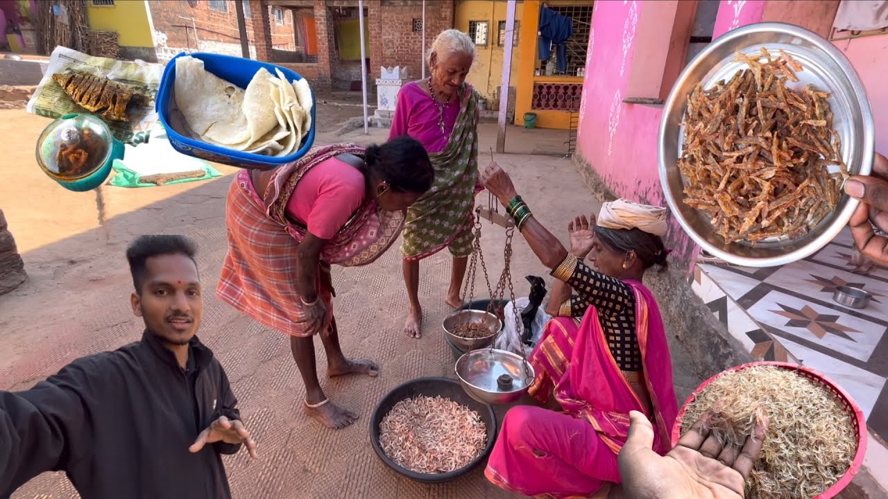 आलय जिवंत कोलीम/जवळा । खायला आईने फ्राय केलेला बांगडा आणि कोलंबी सोडे 😋|  Fish Selling Life In Kokan