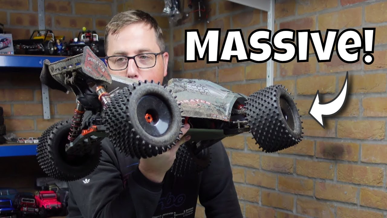 These Massive Wheels are Crazy on 6s! ZD Racing Pirates 3 RC Car.