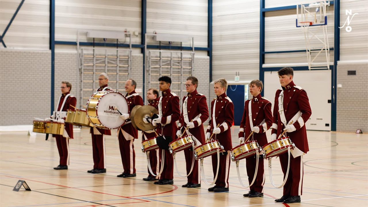 Immens, Indrukwekkend; Ives: Repetitie Showband Noordenveld