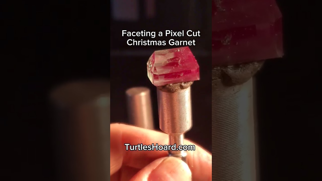 Faceting a pixel cut Christmas Garnet #gems #faceting #lapidary #craft #process