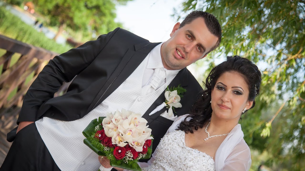 Beatrix és Sándor esküvője Pátrohán és Kisvárdán a Parish Bullban