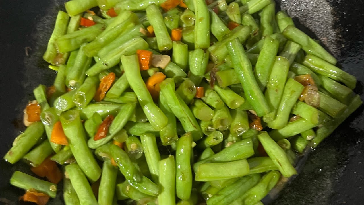 Masak sayur buncis dan martabak isi tahu buat buka puasa hari ini 