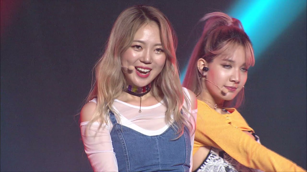 KAACHI performs at Joy Ruckus Club 4 K-Pop SuperFest