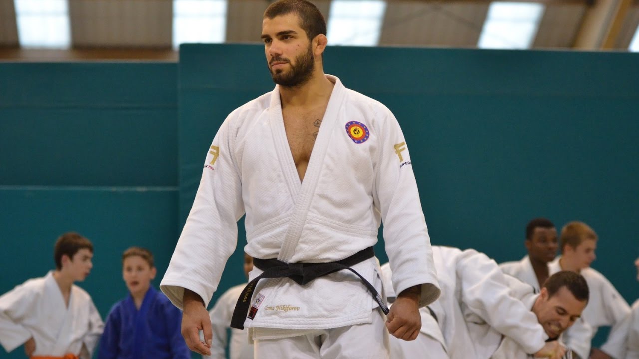 Toma Nikiforov - 