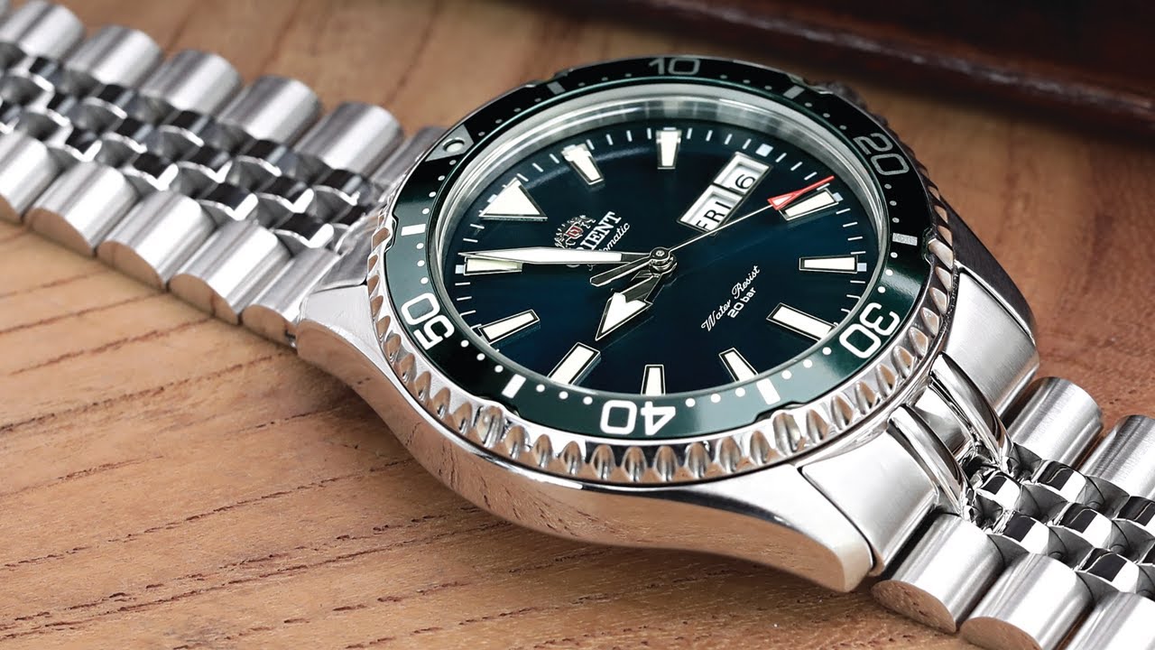 The Orient Mako III, Orient ‘Kamasu’, Custom made Bracelets show