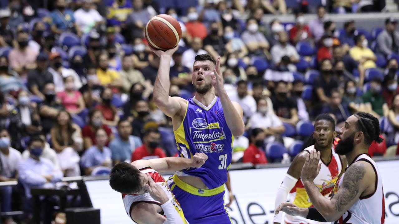 Rakocevic dominates with 20-20 game for Magnolia | Honda S47 PBA Commissioner's Cup 2022