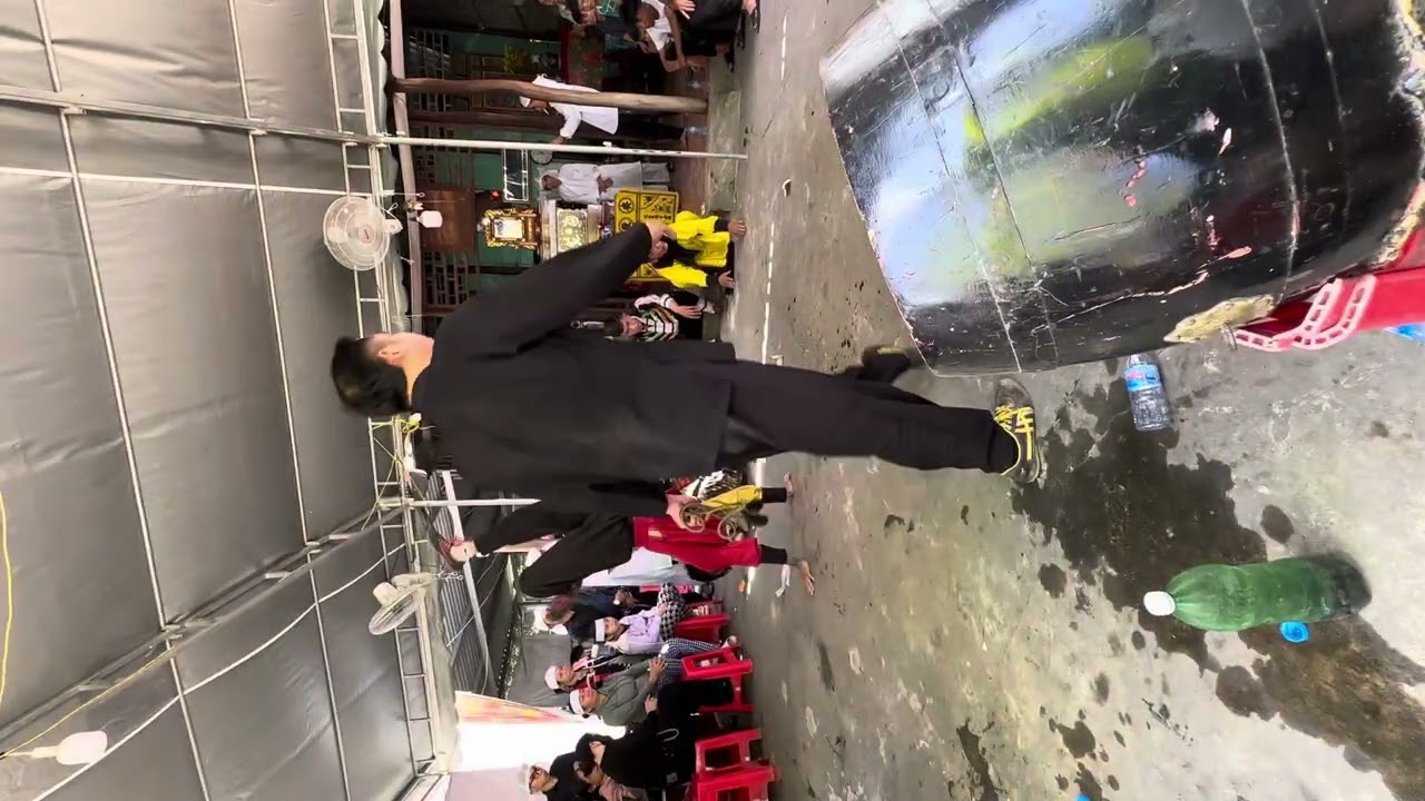 Phá Hoàng Hoàng Thiện CB TG