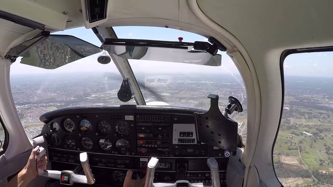 Approach and landing at Bankstown