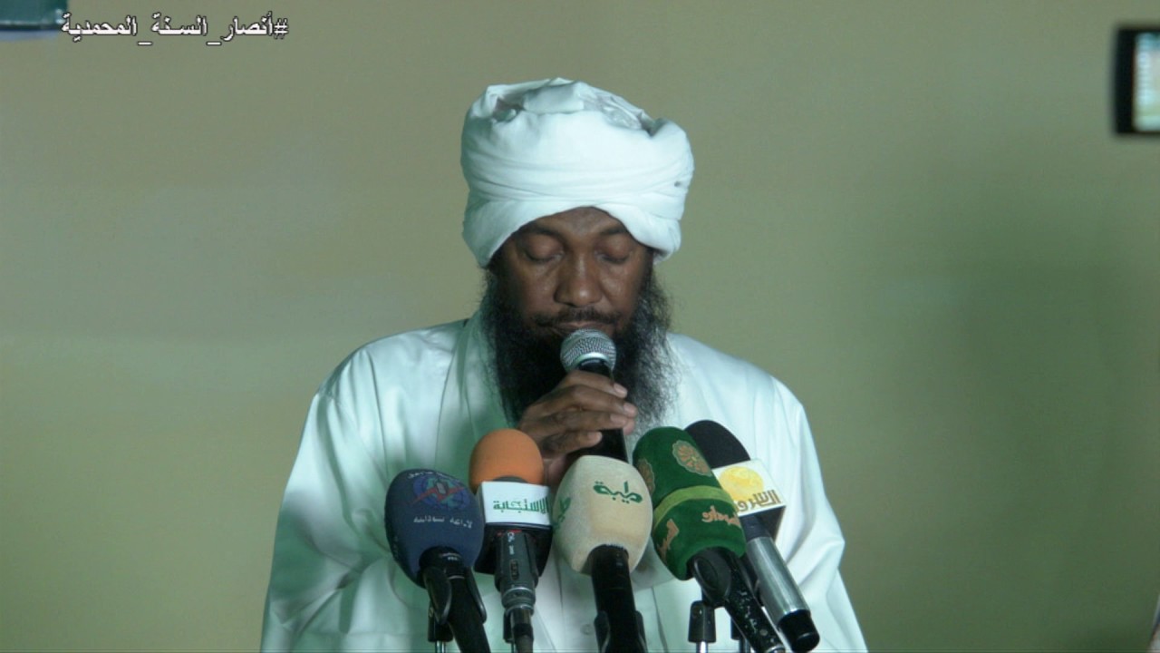 تلاوة  الشيخ أحمد محمد طاهر إفتتاح محاضرة الشيخ صالح بن عبدالعزيز آل الشيخ
