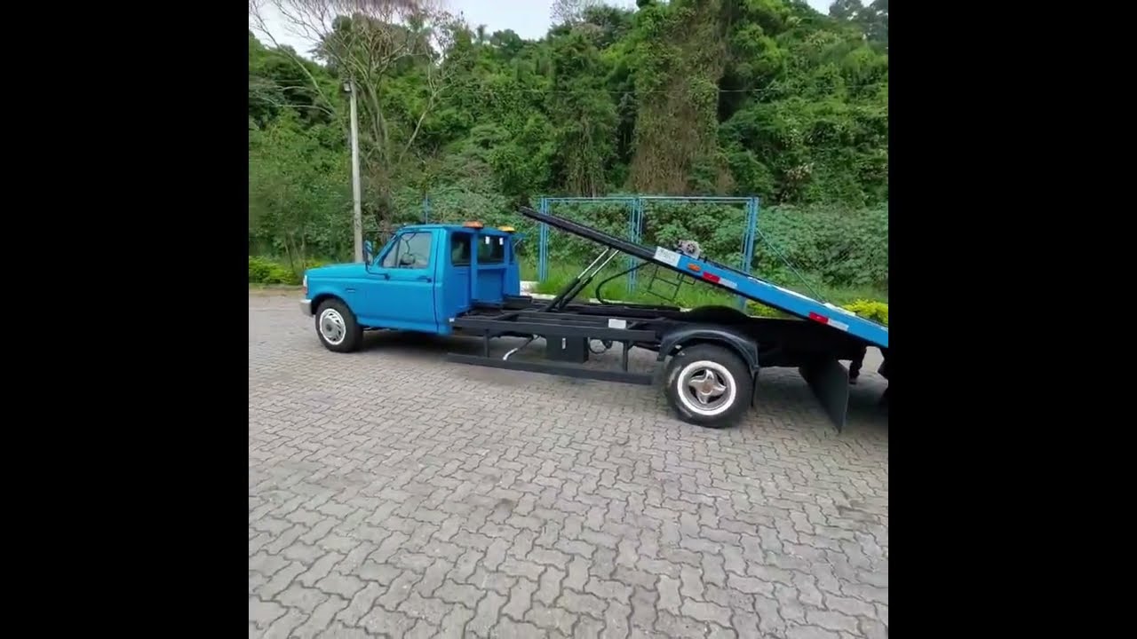 F4000 -  3toneladas, 5,20metros