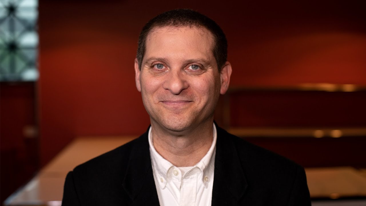 Service Desks Must Evolve to Survive | The Info-Tech Brief
