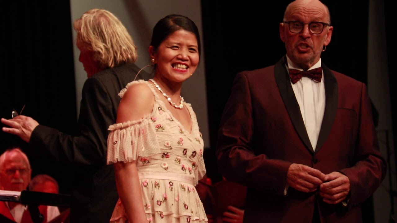 Martin Hurkens en Katharina Oliver - Amigos para siempre