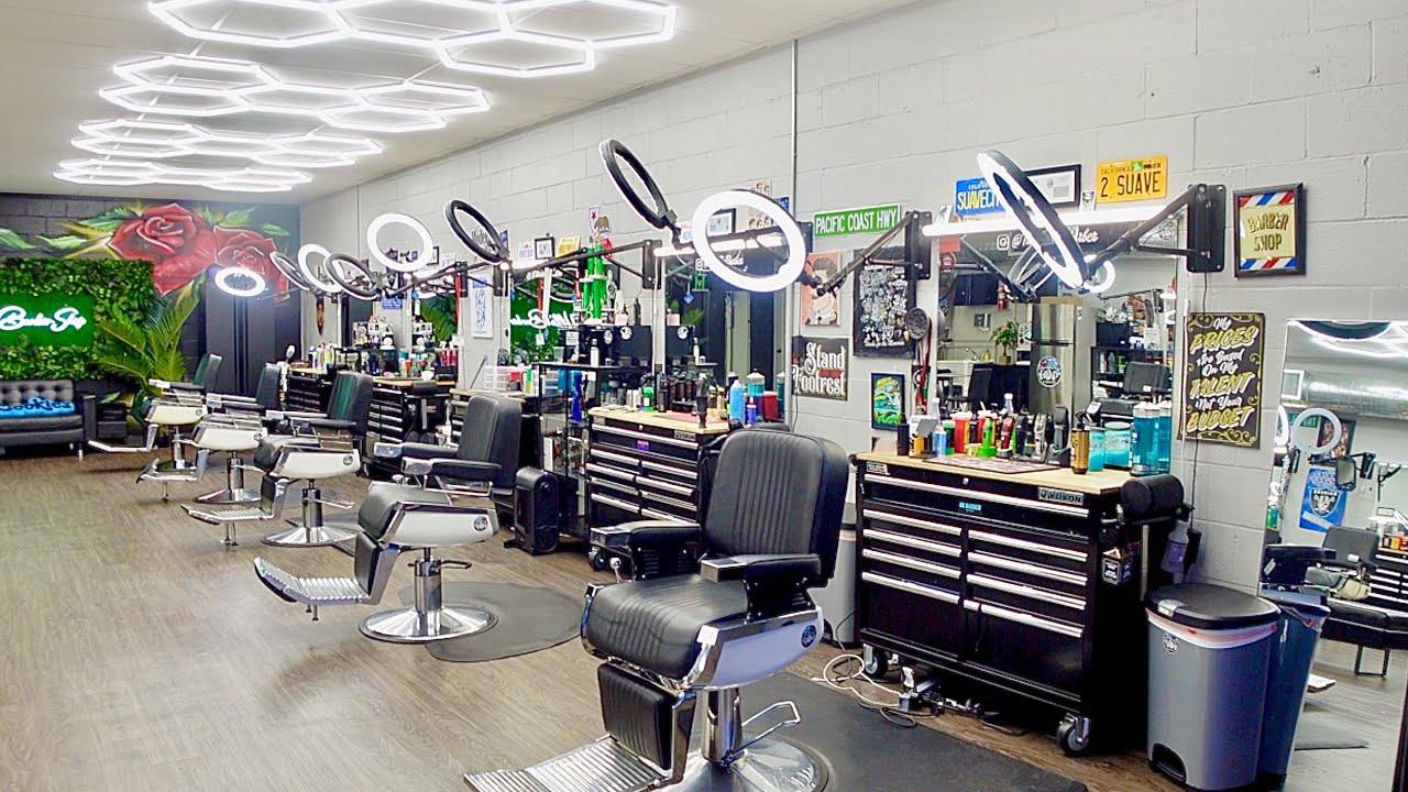 24 Year Old Barber Shop Tour!