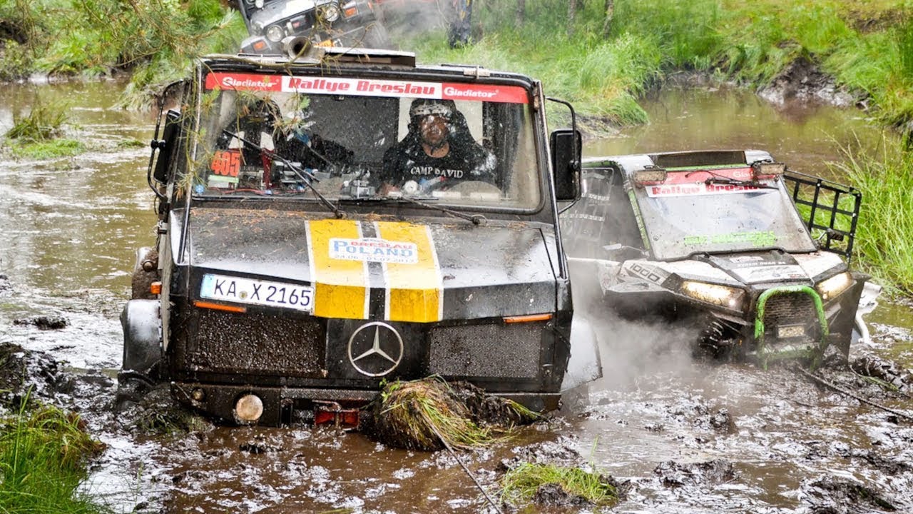 Unimog Racing Team. Off-road, wo andere nicht mehr weiterfahren.
