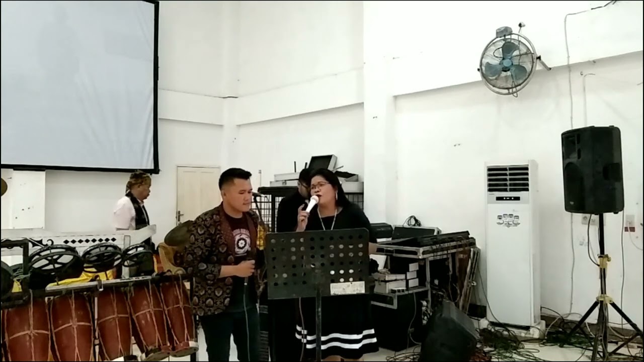 Sada Do Uhurta Cipt : Martille Damanik //Duet Maut Anggiat Silalahi//Nuriati Girsang (Cover)