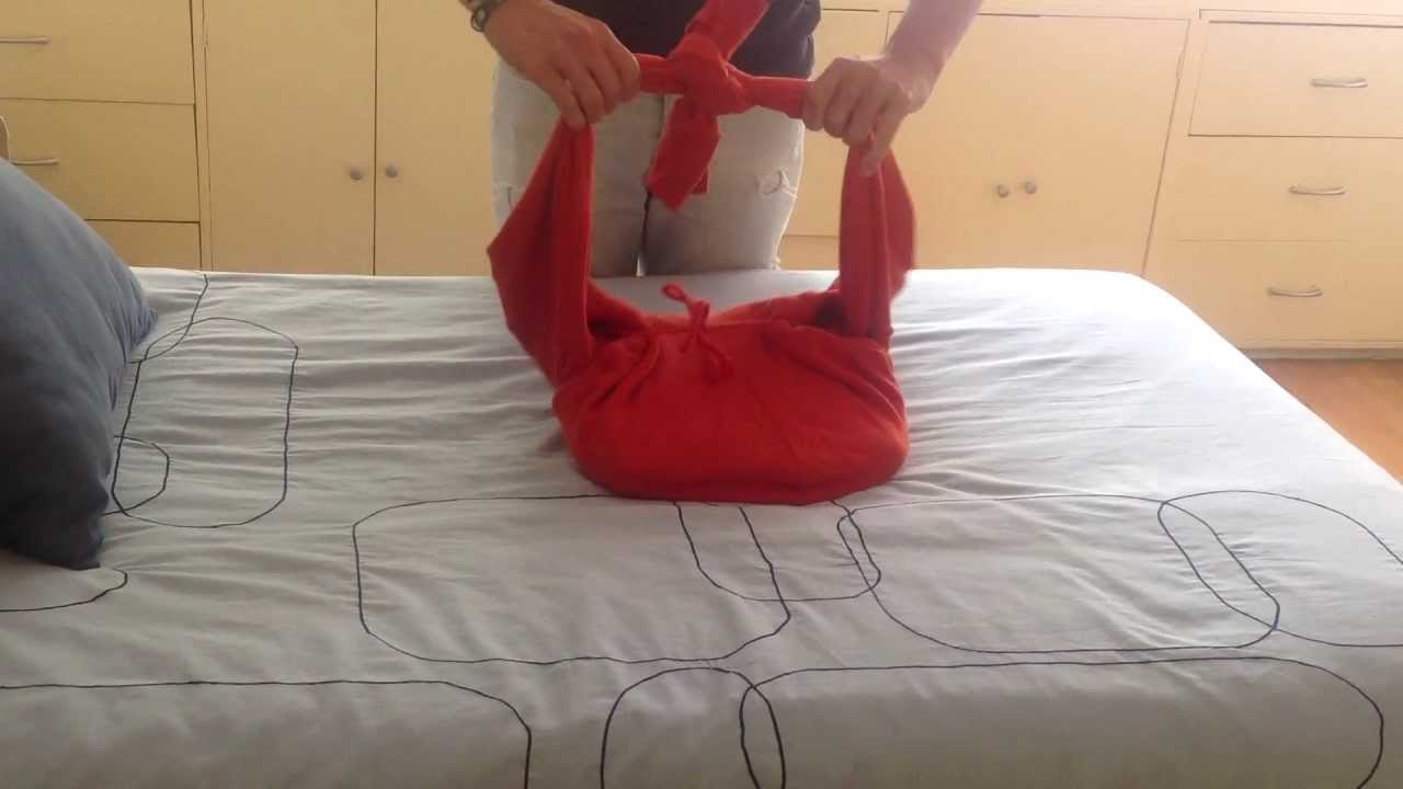 tutorial: Mochila con sudadera por Feredica Renter&iacute;a de la Puente para Guiquim&iacute;.