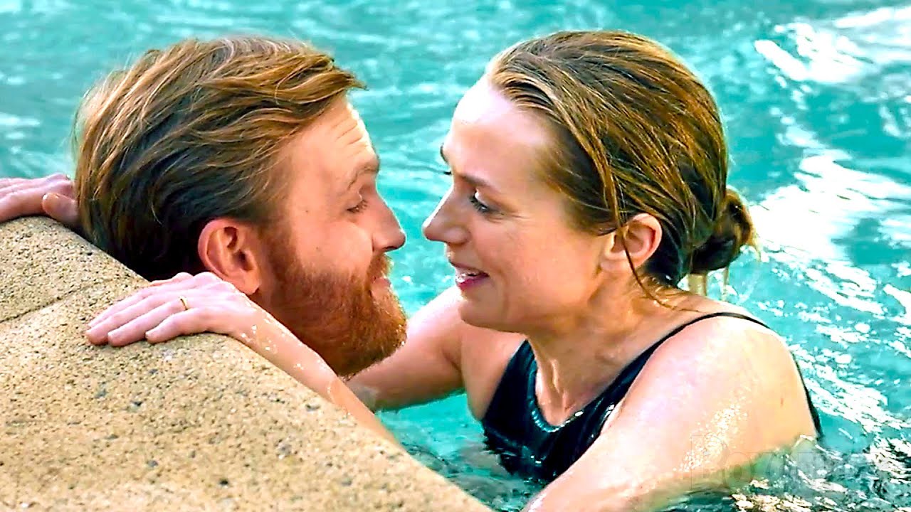 Esta piscina les caus&oacute; un efecto extra&ntilde;o | Aguas Siniestras | Clip en Espa&ntilde;ol