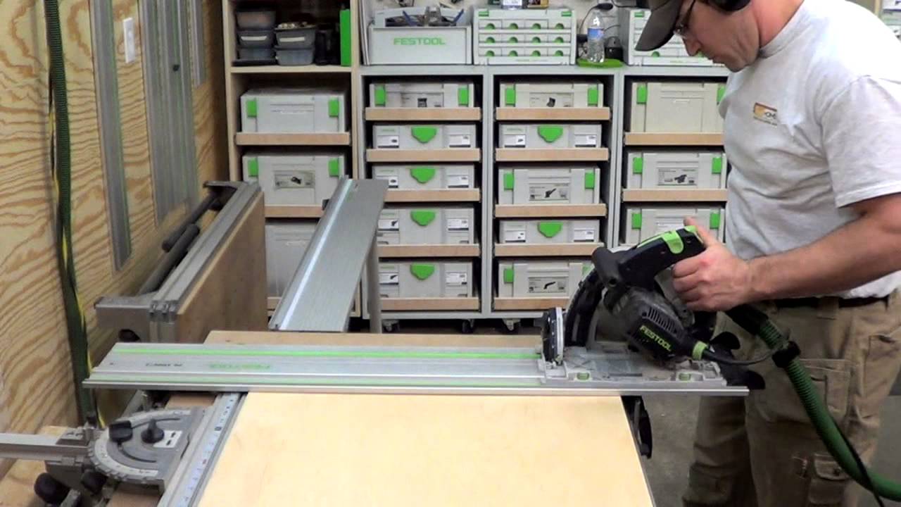 Building kitchen cabinets part 1 Cutting plywood to size for base cabinets
