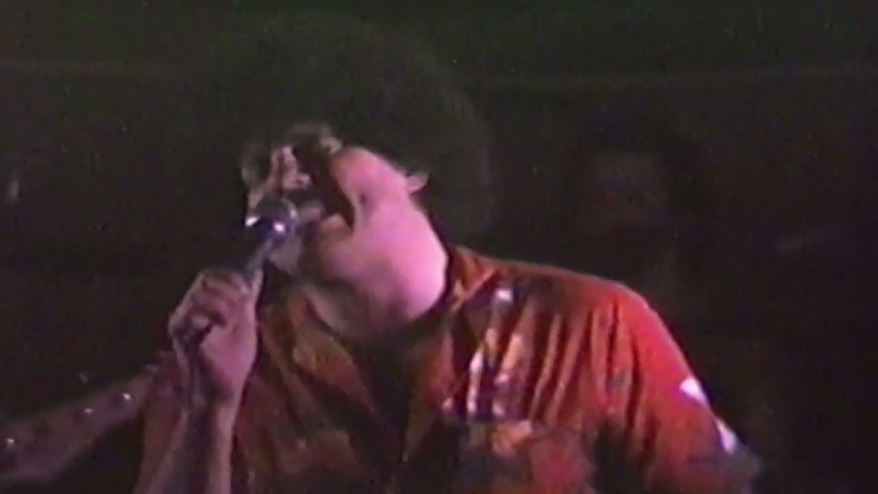 Billy Bova sings 
