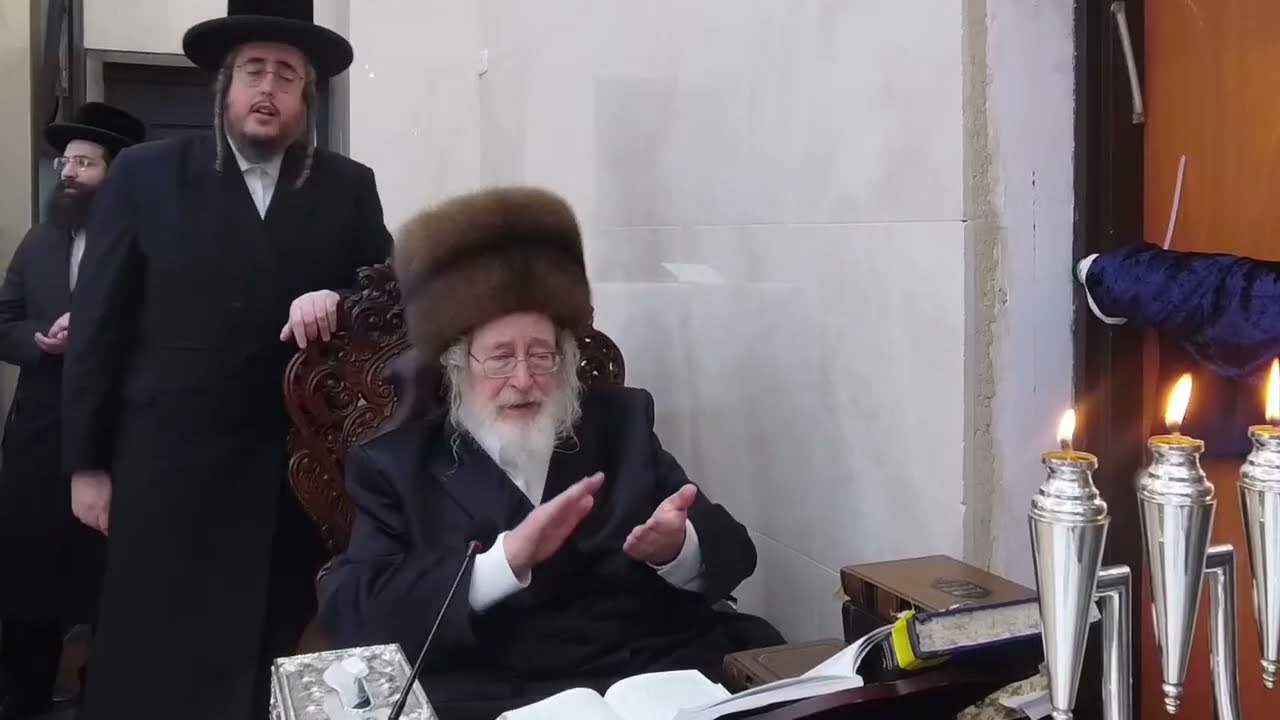 נר ח' דחנוכה ושוה
