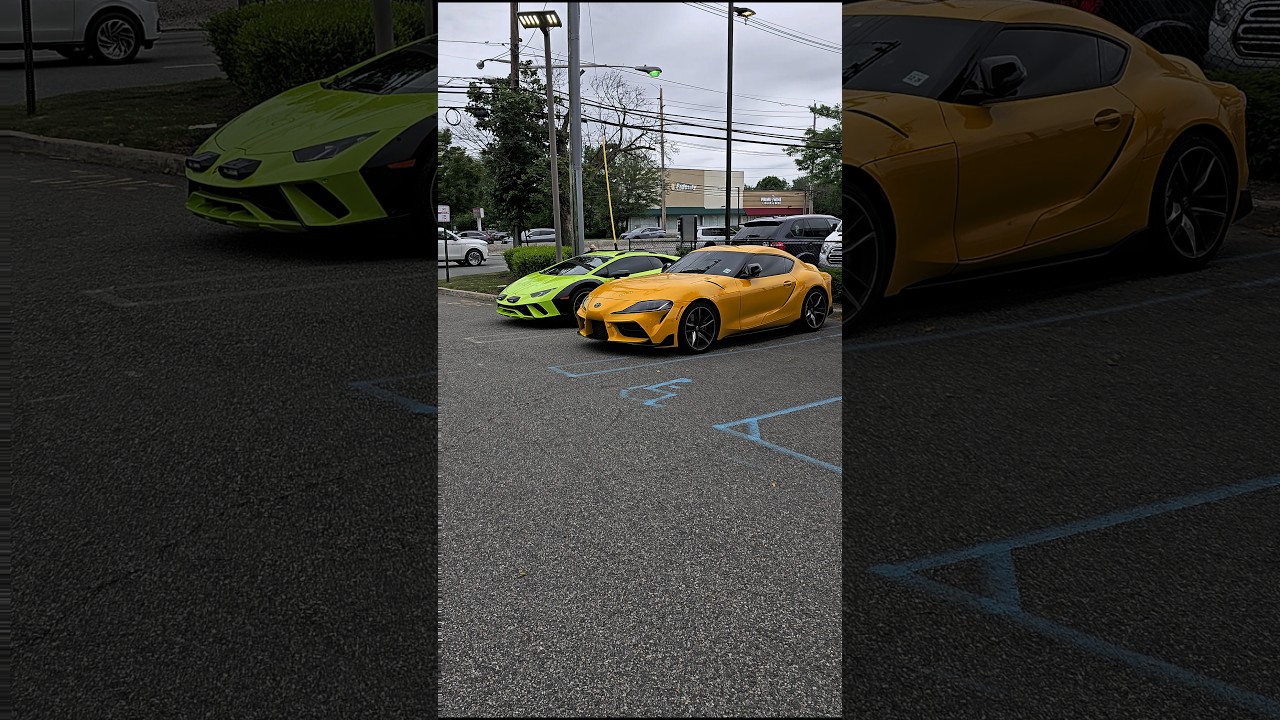 My Supra made a new friend, Huracan Sterrato