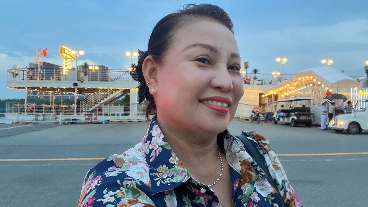 ☘️🌸💜KHU CHỢ KIM HOÀNG TẠI DUBAI NÉT ĐẸP VÀ BIẺU TƯỢNG TRUYỀN THỐNG SANG TRỌNG ( xem lại kỷ niệm )