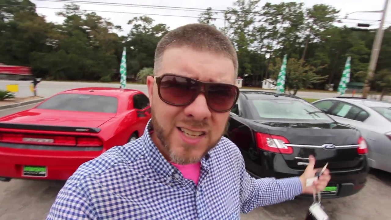 Test Driving a 200,000 Mile Ford Taurus ( Breaking the High Mileage Stigma ) Test Drive